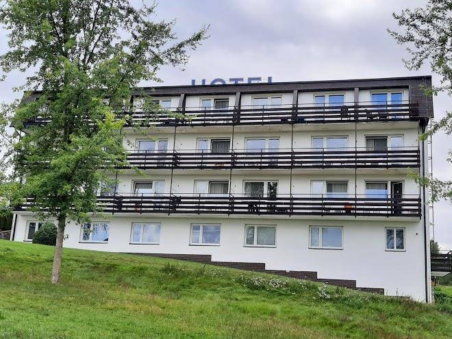 Hotel pyramida ii