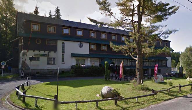 Hotel maxov