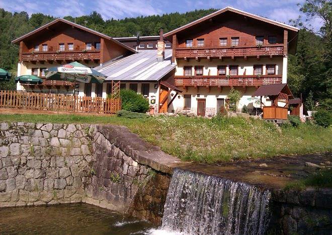 Hotel u mustku