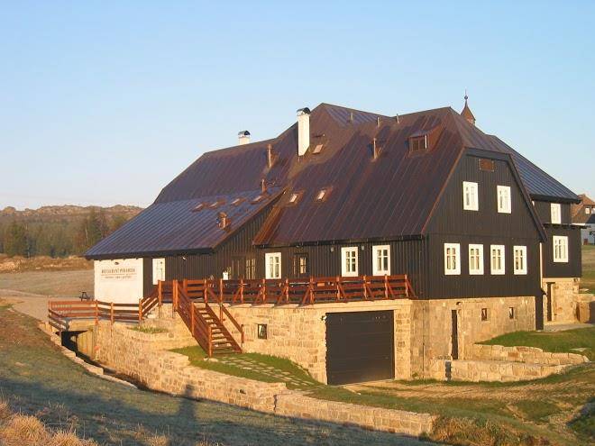 Pyramida
