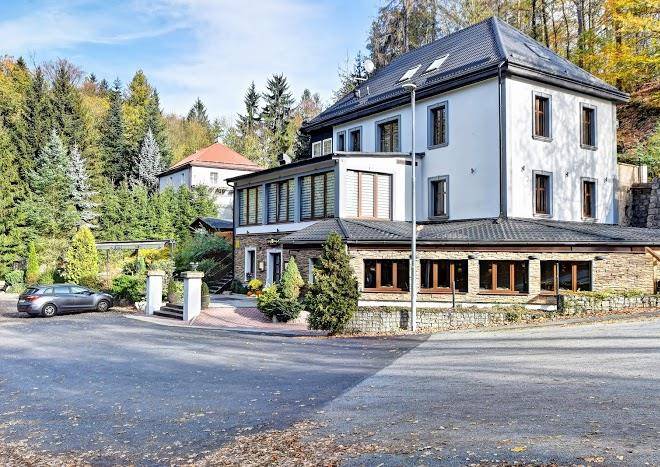 Restaurace a penzion bily mlyn