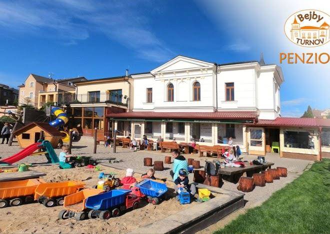 Bejby turnov penzion zahradni restaurace