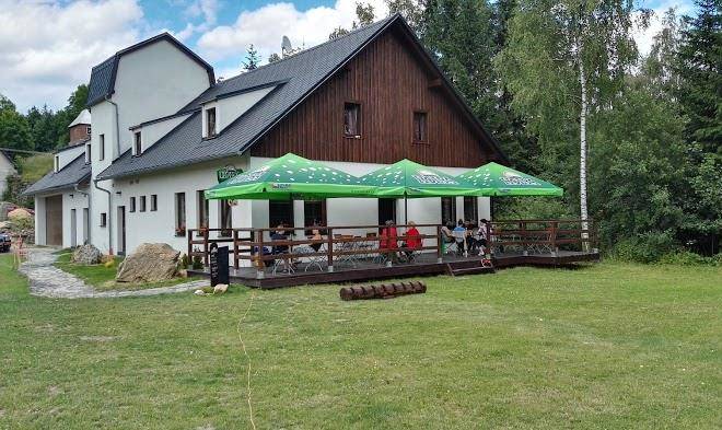 Chata severka & ski areal stara ves