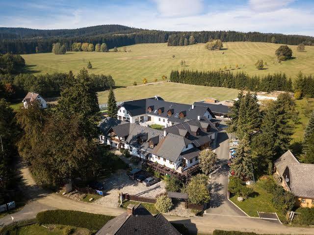 Holzberg ubytovani wellness restaurace