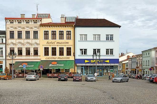 Hotel maxim