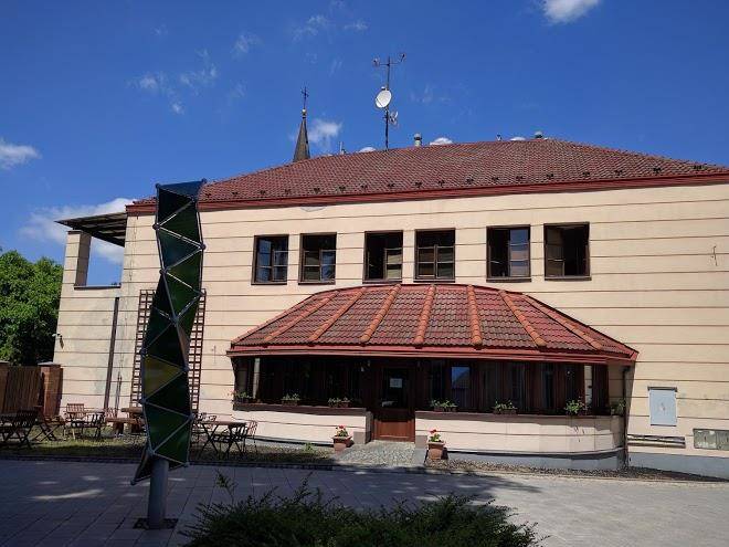 Restaurace a penzion merlin