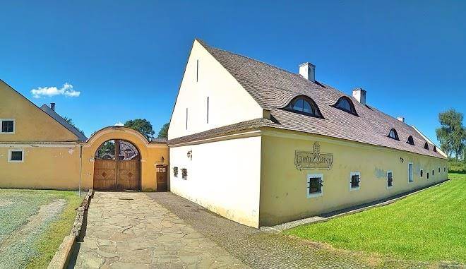 Hotel Dvur Olsiny Image