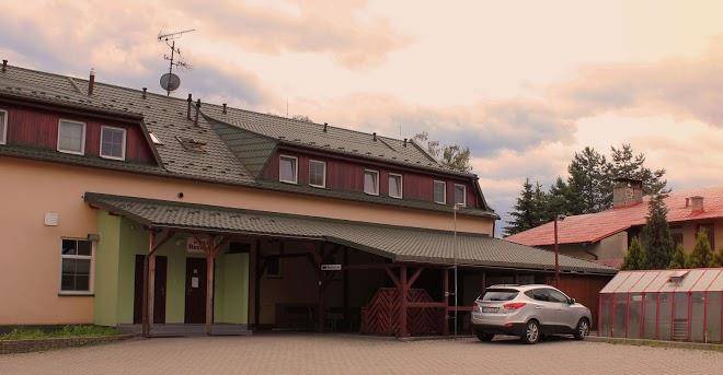 Hotel pod zelenou