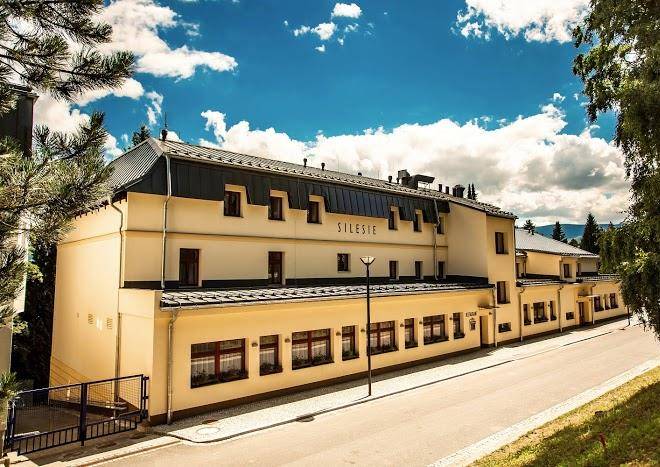 Vojenska lazenska lecebna jesenik lazensky hotel albatros