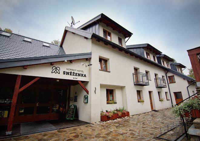Horsky hotel snezenka