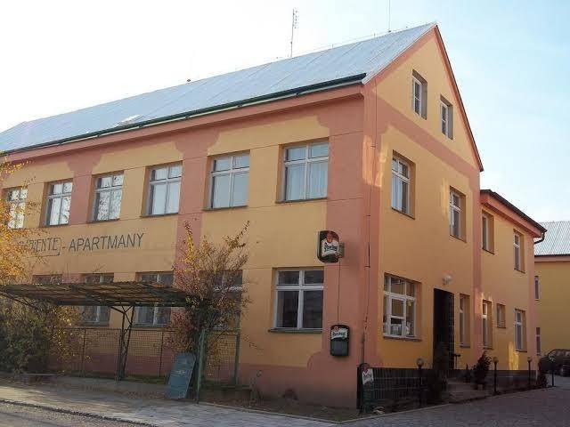 Hotel restaurace bowling a kongresove centrum marina