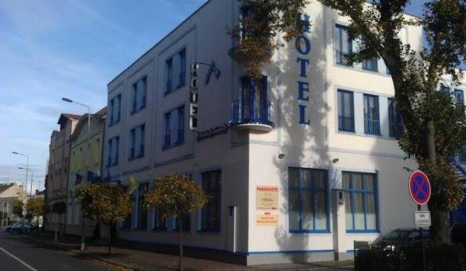 Hotel golden pike