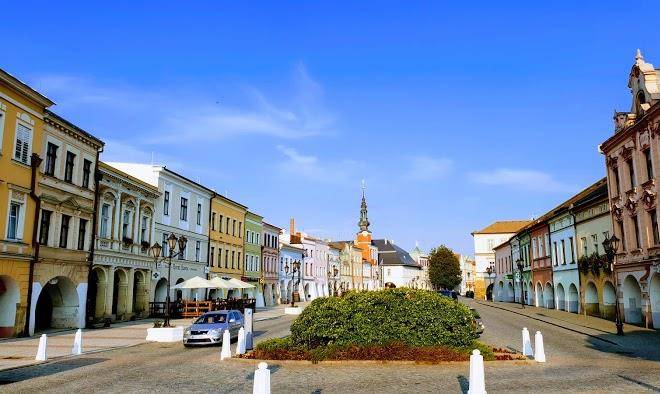 Slavia hotel a restaurace