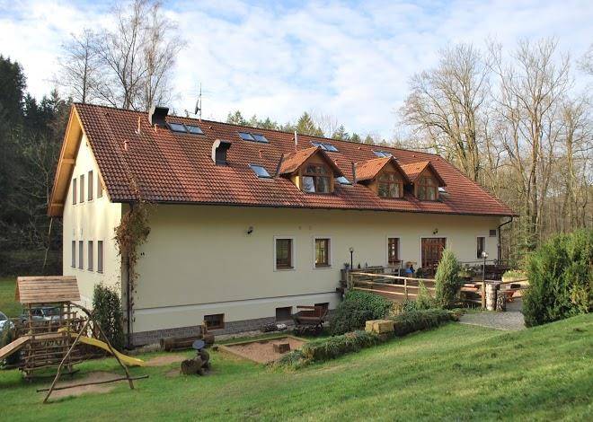 Chata polanka restaurace a penzion nove hrady