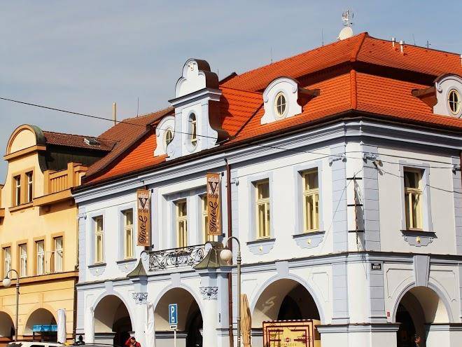 Hotel golden bee