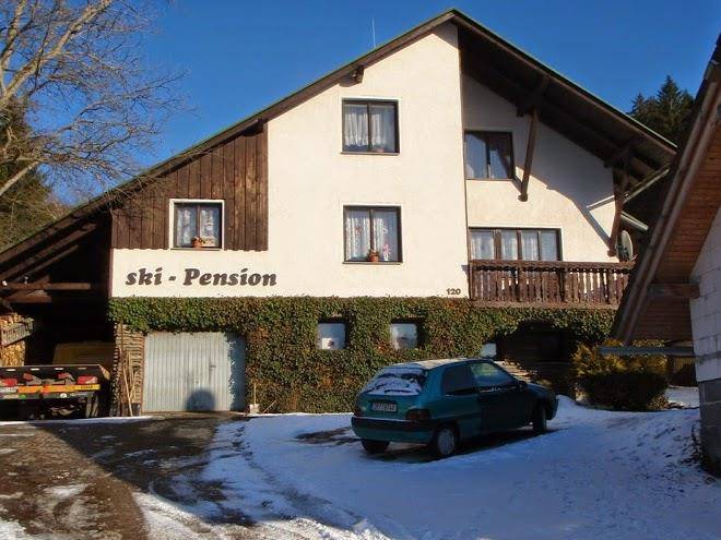 Ski pension