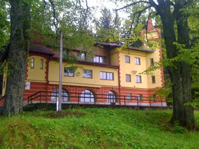 Turisticka ubytovna zamecek