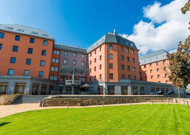 Courtyard by marriott pilsen
