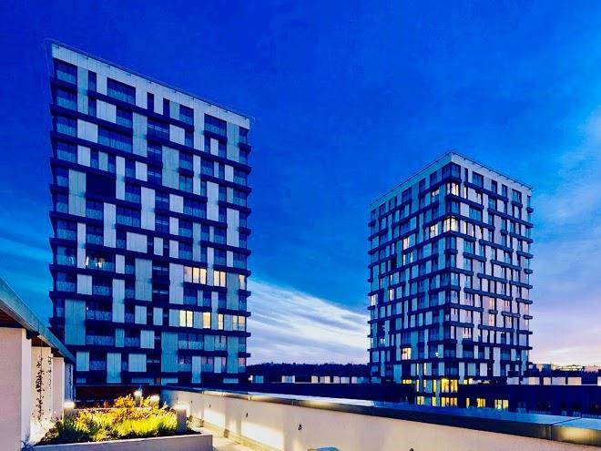 Art garden towers prague