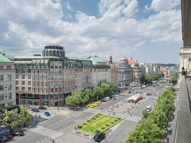 Ea hotel rokoko