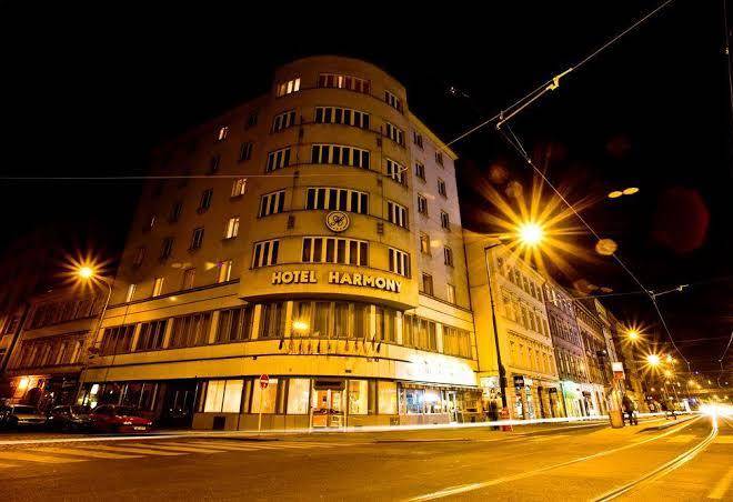 Hotel harmony