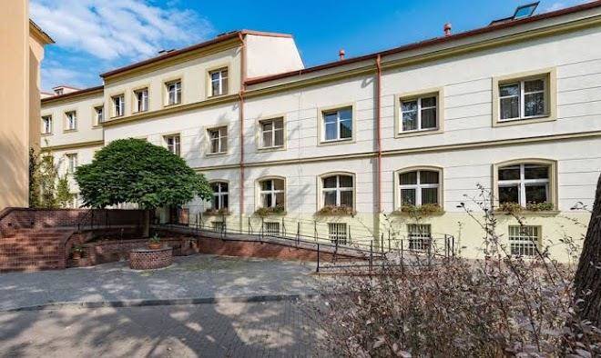 Hotel ostruvek