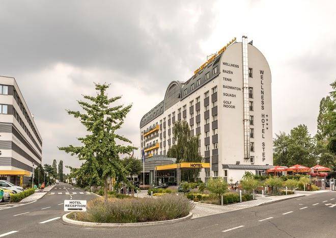 Wellness Hotel Step Image