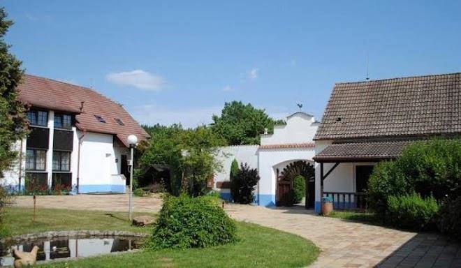 Hotel novy dvur