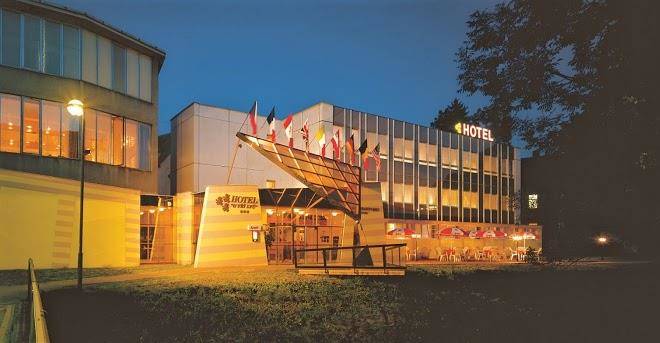 Hotel u tri lvu