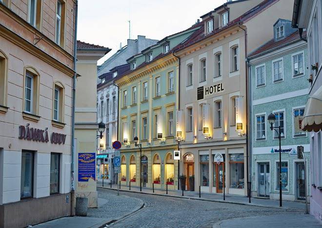 Residence u cerne veze