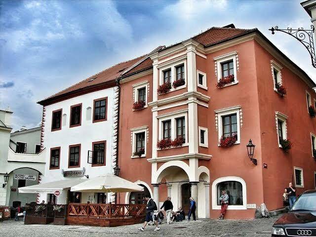 Grand hotel