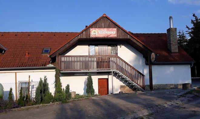 Accommodation czech canada pension klondike