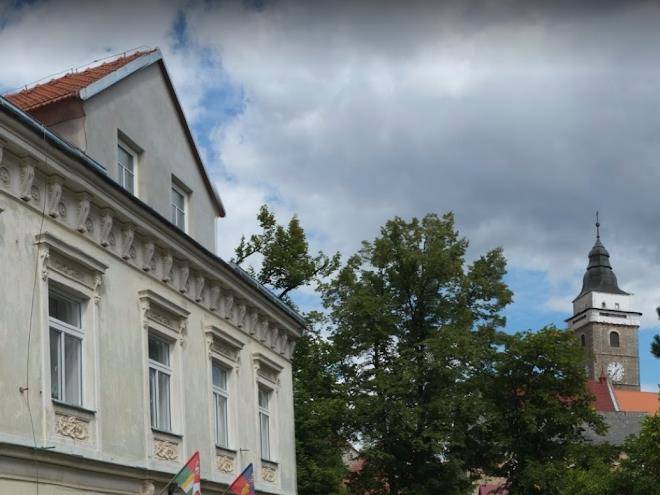 Secesni dum slavonice