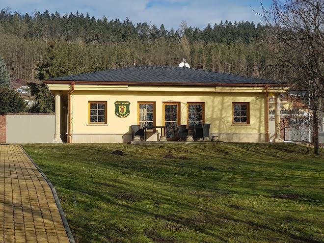 Hotel resort a restaurace lovecka basta
