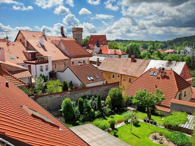 Old town pension