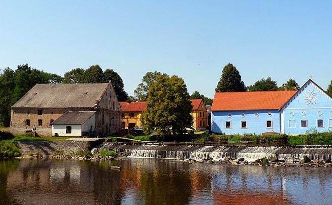 Penzionek na mlyne krkavci