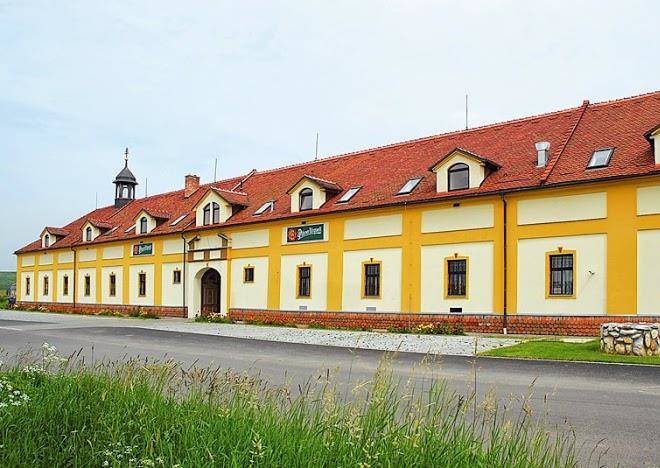 Hotel sudicky dvur
