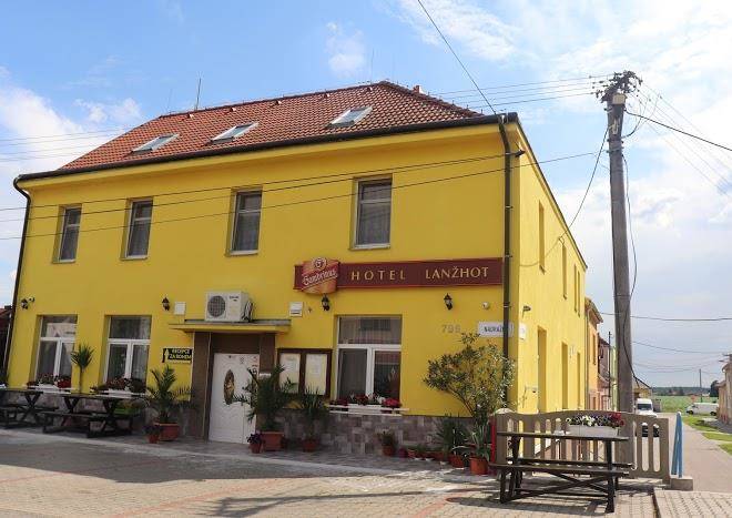 Hotel lanzhot