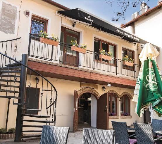 Mikulov inn zeme