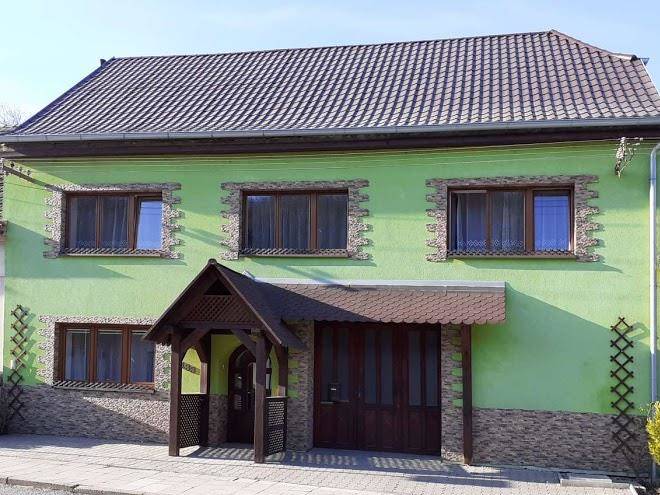 Ubytovani pod starymi horami