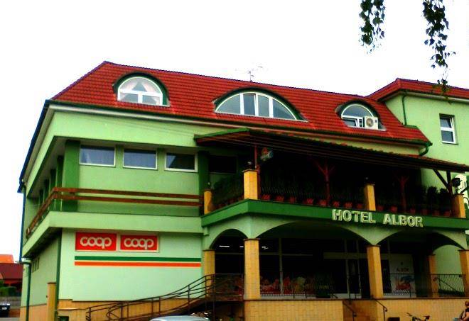 Hotel albor