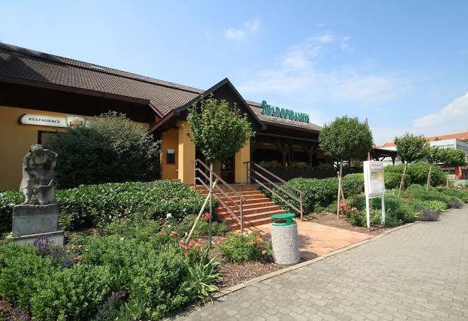 Hotel straznice