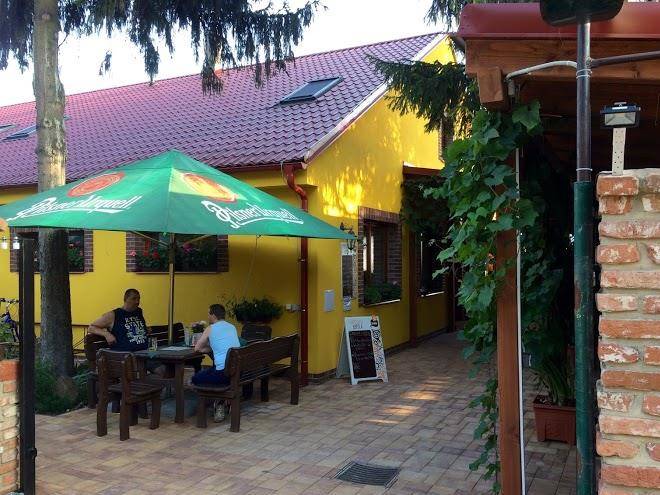 Restaurace a penzion jaro