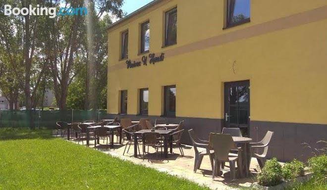 Vinarna u housli