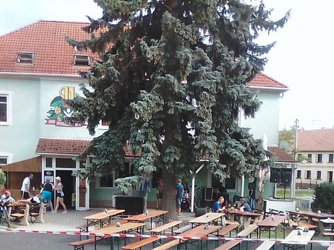 Restaurant u smrku