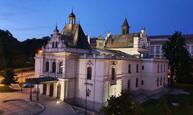 Hotel u divadla
