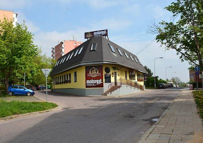 Penzion motorest u benziny
