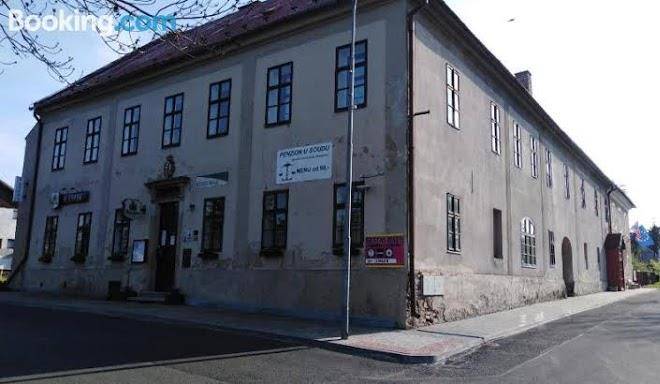 Penzion u soudu