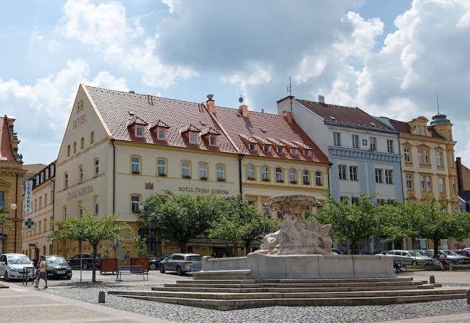 Bohemian crown hotel