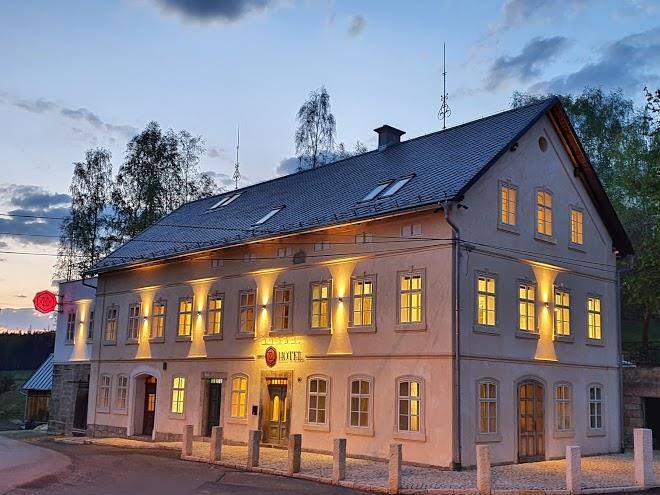 Hotel kortus